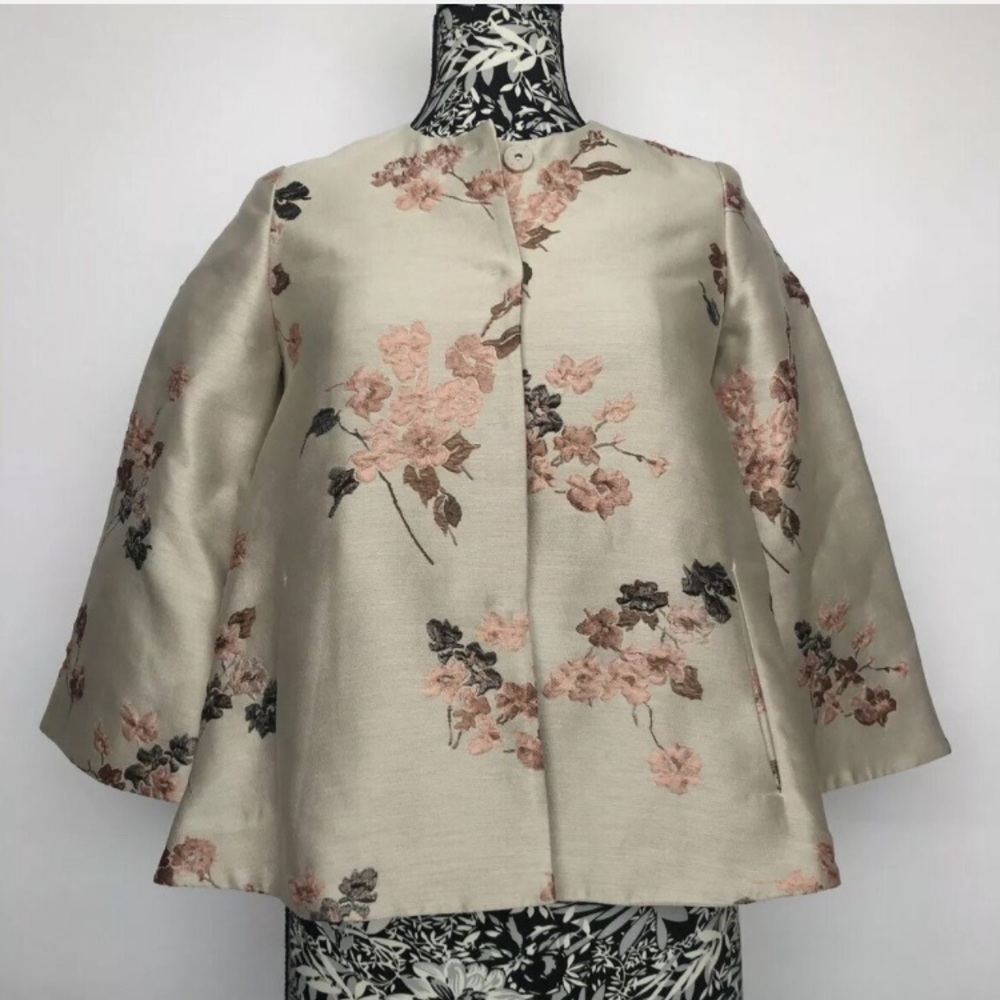 Elegant Silk Blend embroidered lined swing jacket
